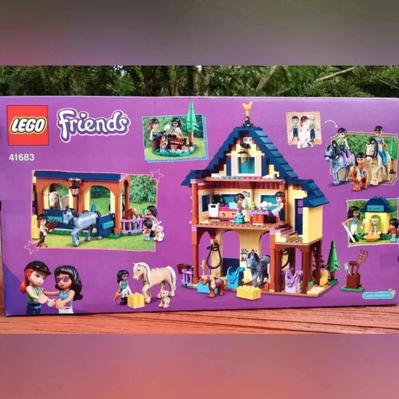 Lego Friends 41683 Forest Horseback Riding Center - Picture 2 of 2